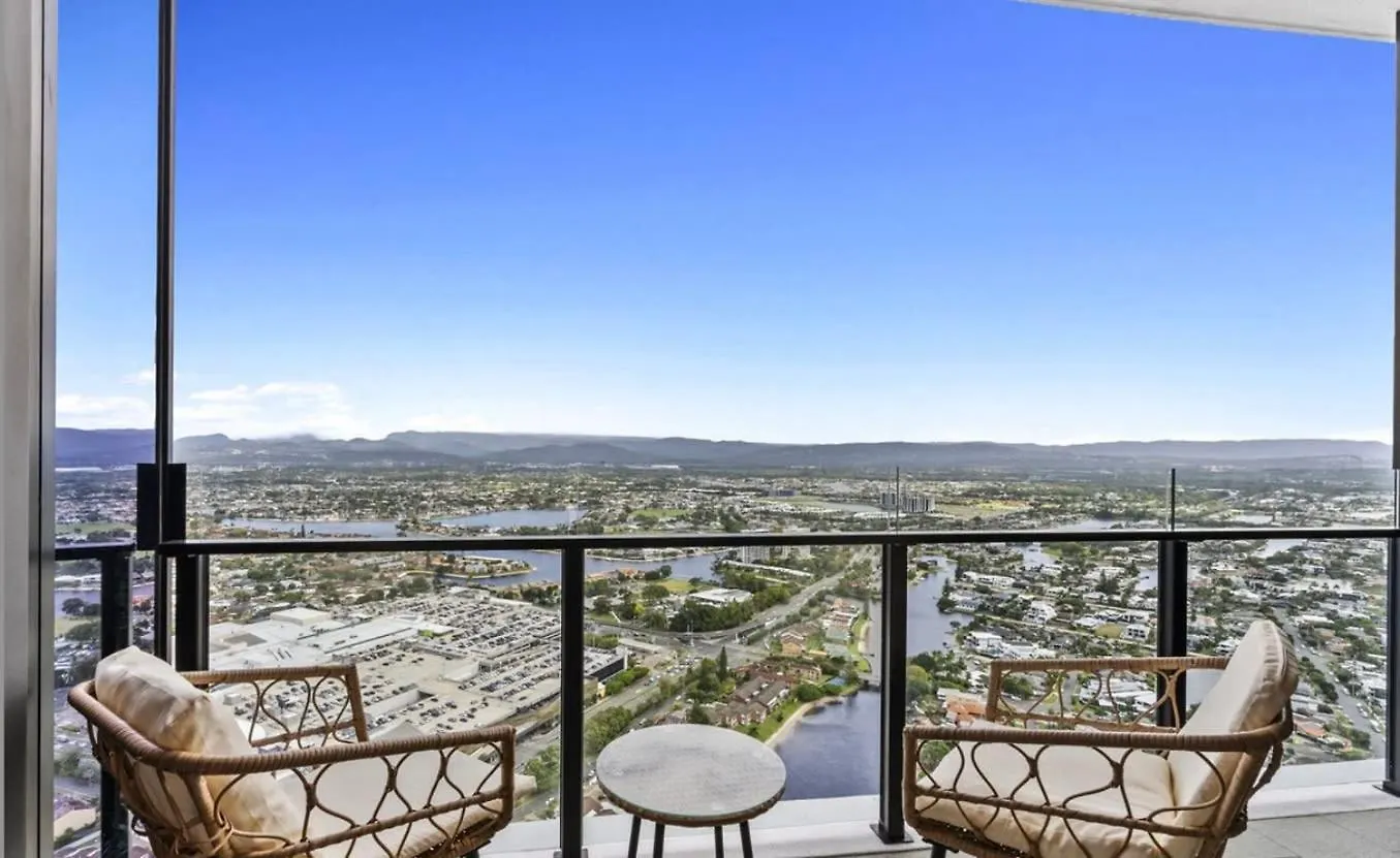 Modern 1Br Apt Steps From Casino & Pacific Fair غولد كوست شقة